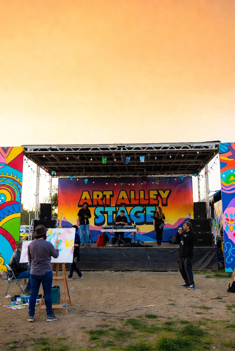 Art Alley Stage