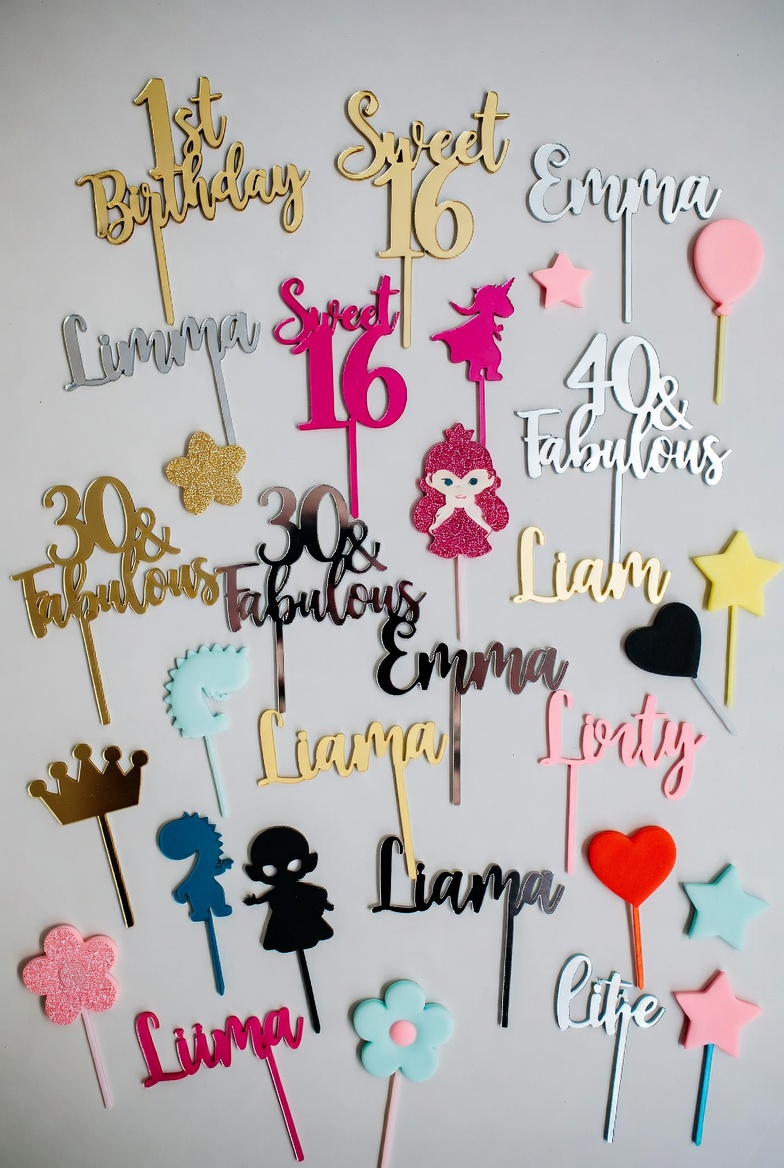 Cake Toppers – Make it personal!